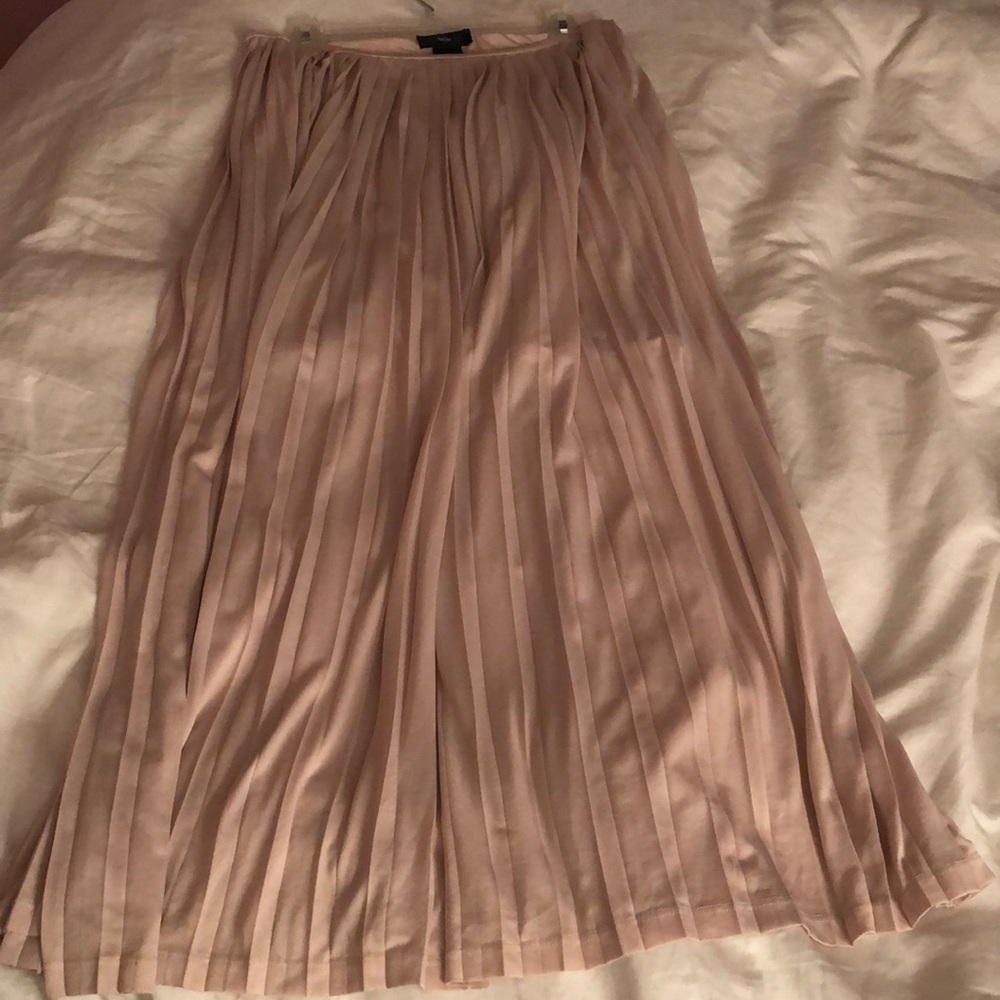 Tan Accordion Skirt